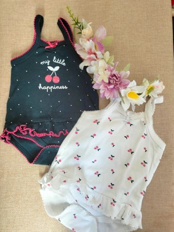 Lot deux bodies bébé 3 mois