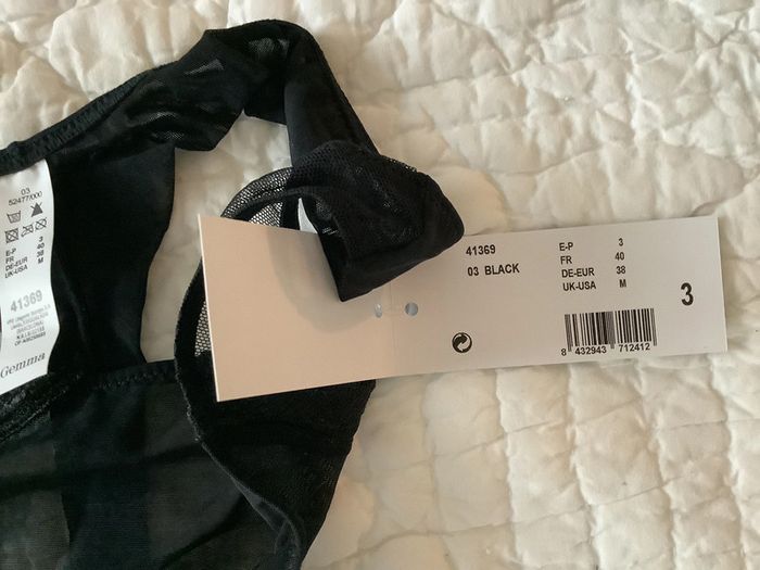 Slip tanga Gemma voile/mesh noir avec bordure brodée, taille 40 neuf avec étiquette - photo numéro 2