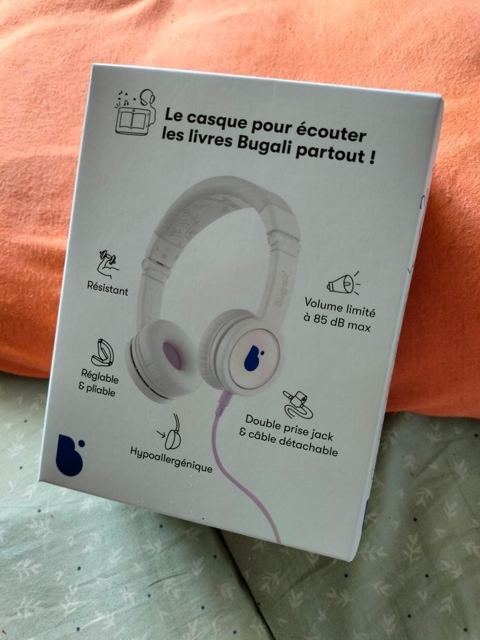 Casque BUGALI - photo numéro 3