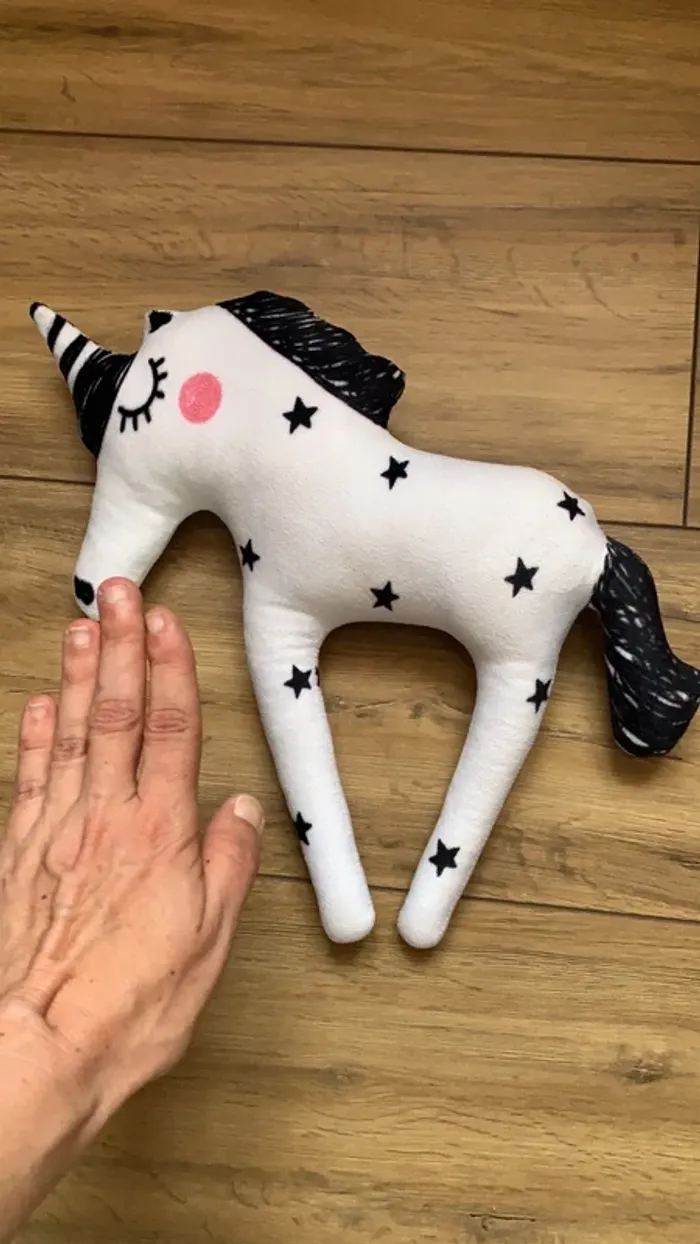 Coussin licorne - photo numéro 2