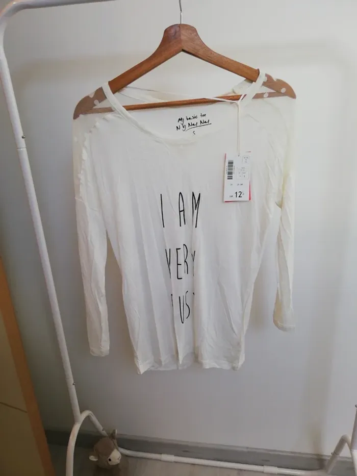Tshirt leger Nafnaf taille S NEUF - photo numéro 2