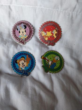 Pins à l unité des 15ans disneyland Paris