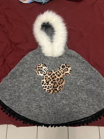 Poncho Mickey gris