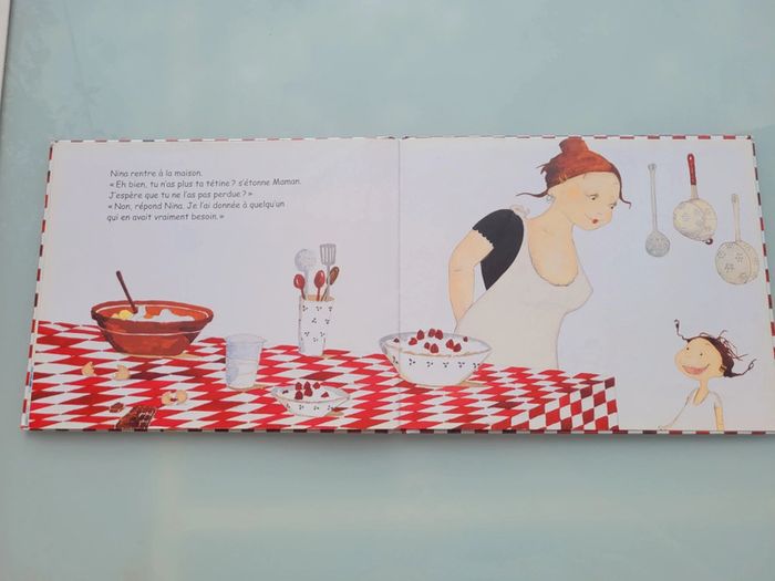 Livre grand format La Tétine de Nina - photo numéro 10