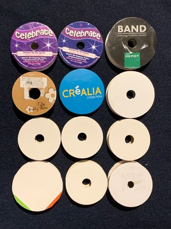 Lot 12 bobines vides en carton diamètre 6cm