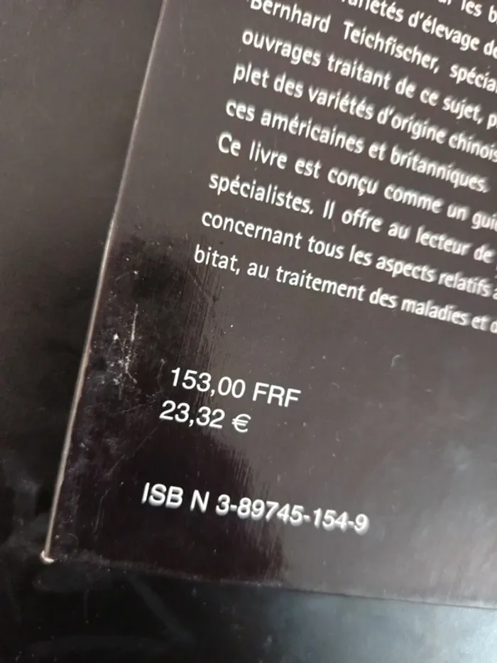 Magnifique livre guide du poisson rouge - photo numéro 3