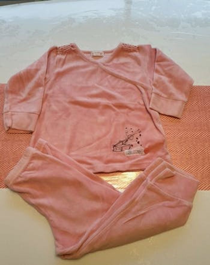 Pyjama velours 3ans sucre d orge
