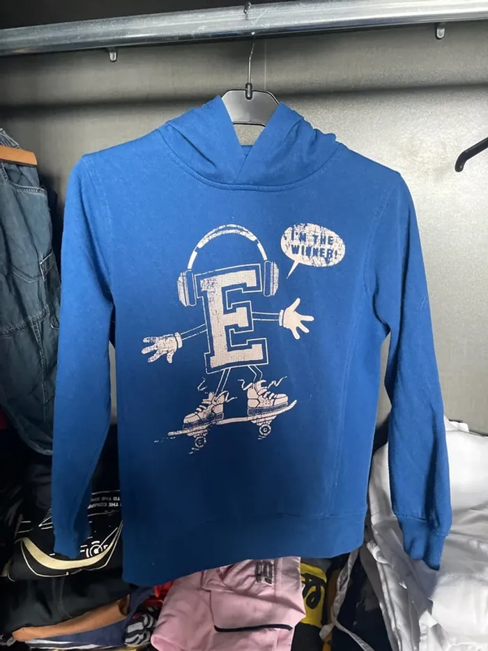 Sweat-shirt à capuche 10 ans