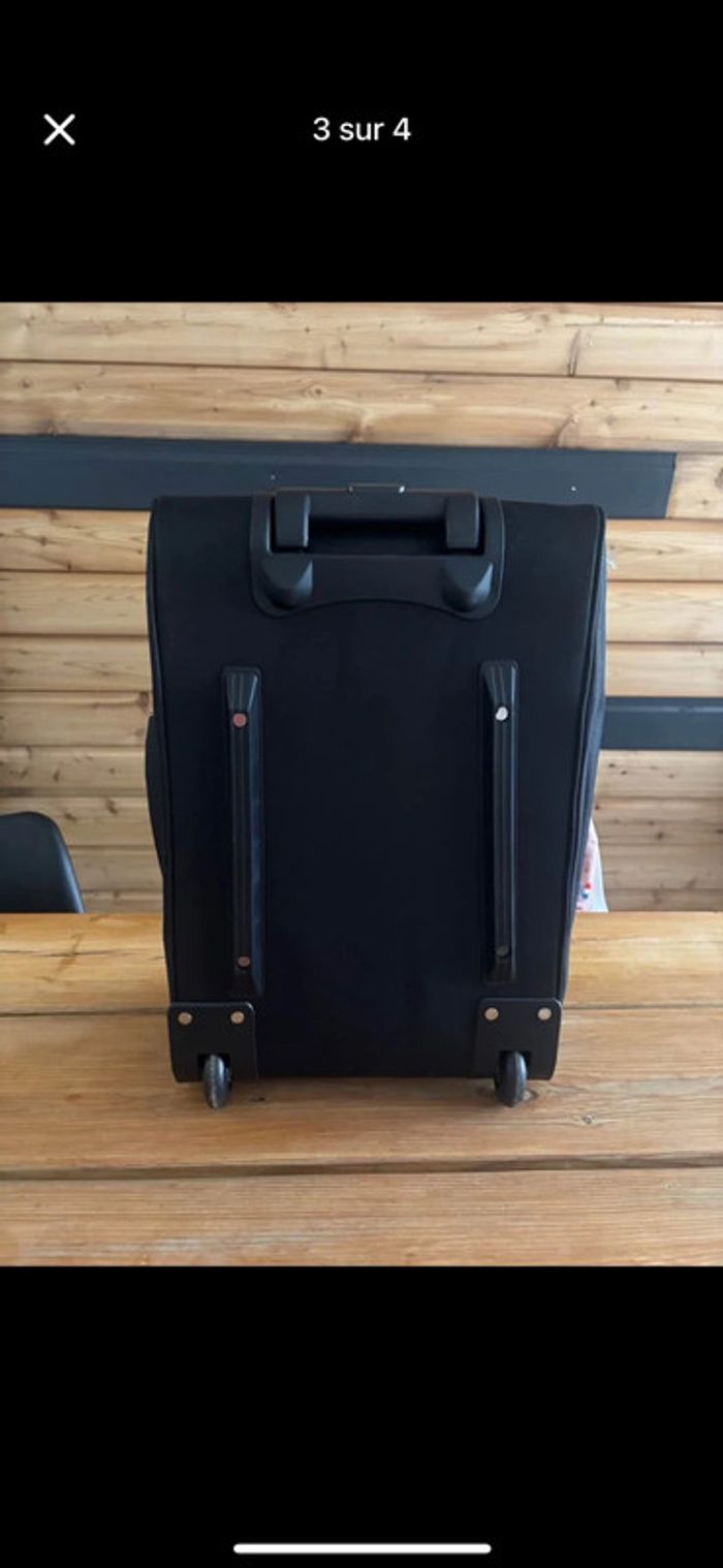 Valise à Roulette souple 50cm neuf avec étiquette - photo numéro 3