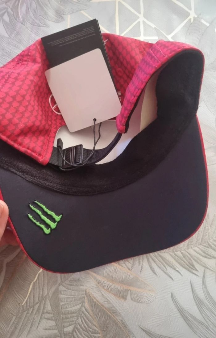 Casquette Mercedes - photo numéro 5