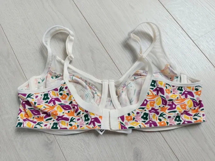 Soutien gorge Dim Generous Neuf - photo numéro 3
