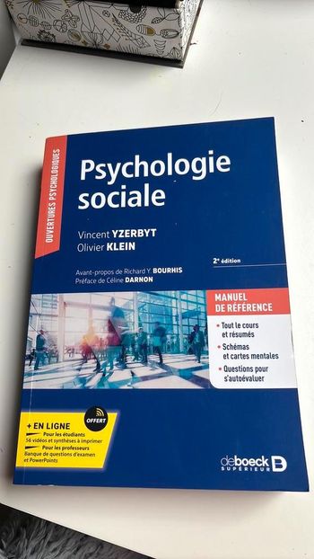 Psychologie sociale par Vincent Yzerbyt, Olivier KLEIN
