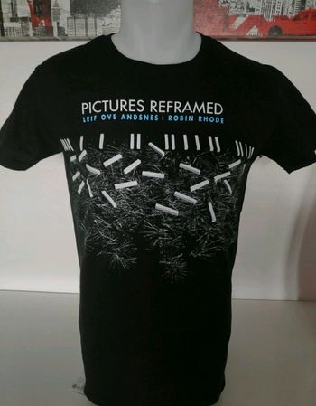 Tee shirt noir imprimé