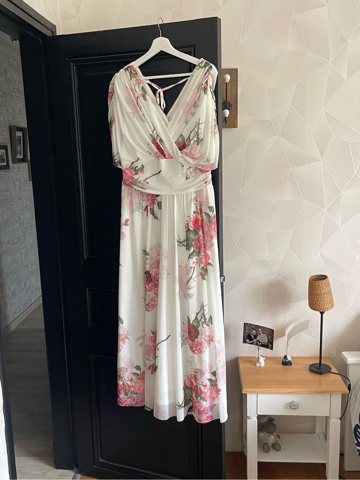 Robe de cérémonie