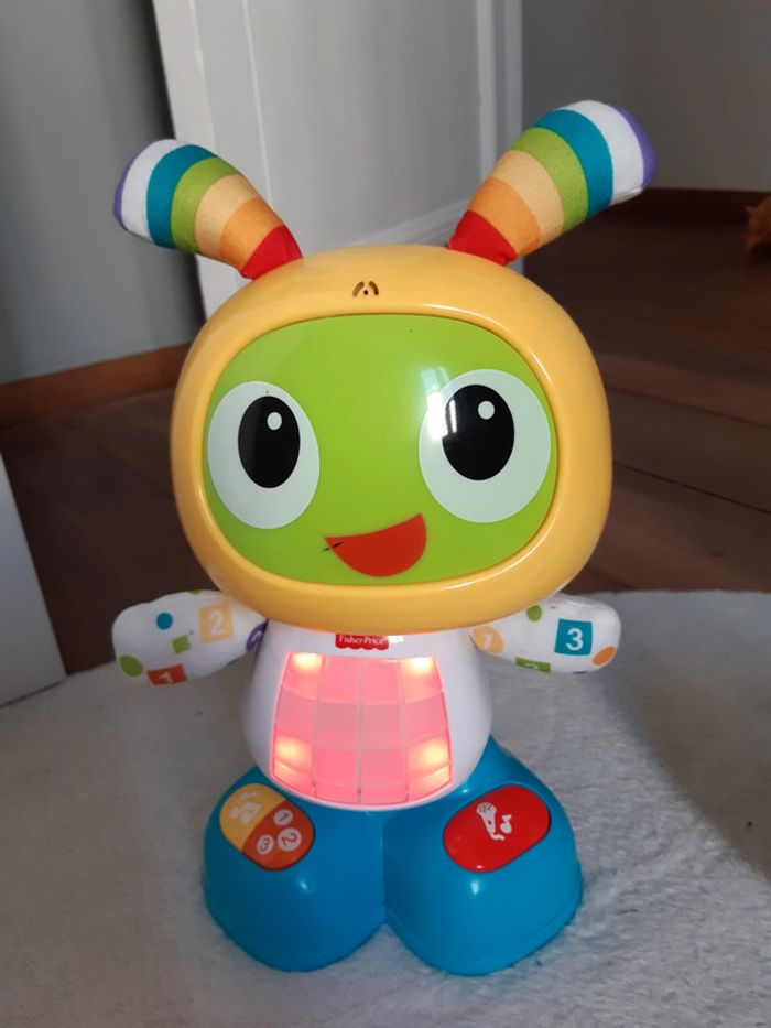Bebo le robot chante danse avec bébé comme neuf