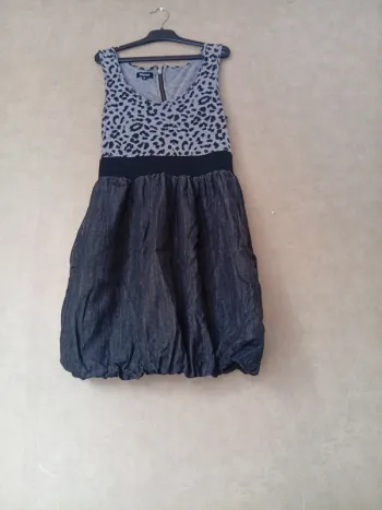 Robe.