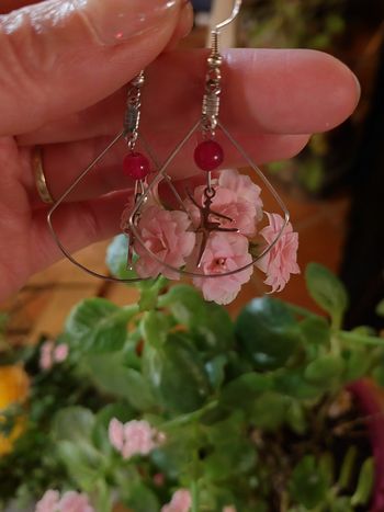 Boucle d'oreille danseuse Agathe rose