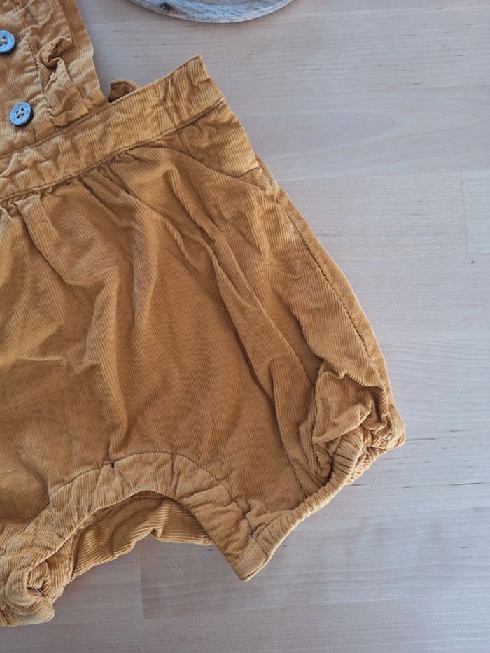 Salopette short pour fille taille 12mois marque Orchestra très bon état - photo numéro 2