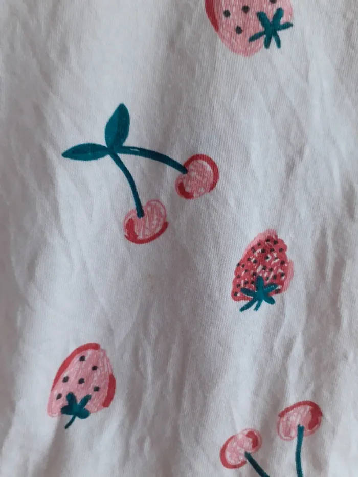 Tee-shirt rose pâle motifs fruits - photo numéro 2