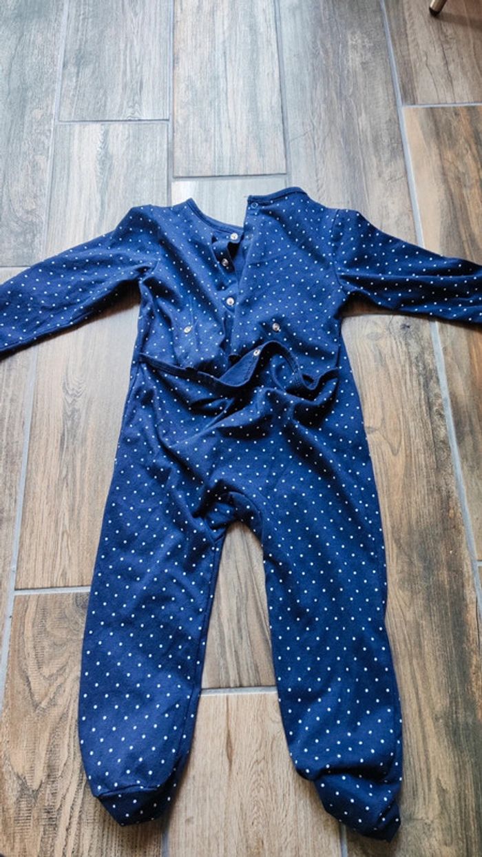 Pyjama une pièce - photo numéro 3