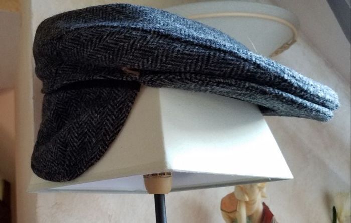 Casquette homme en tweed T 60 avec les oreilles