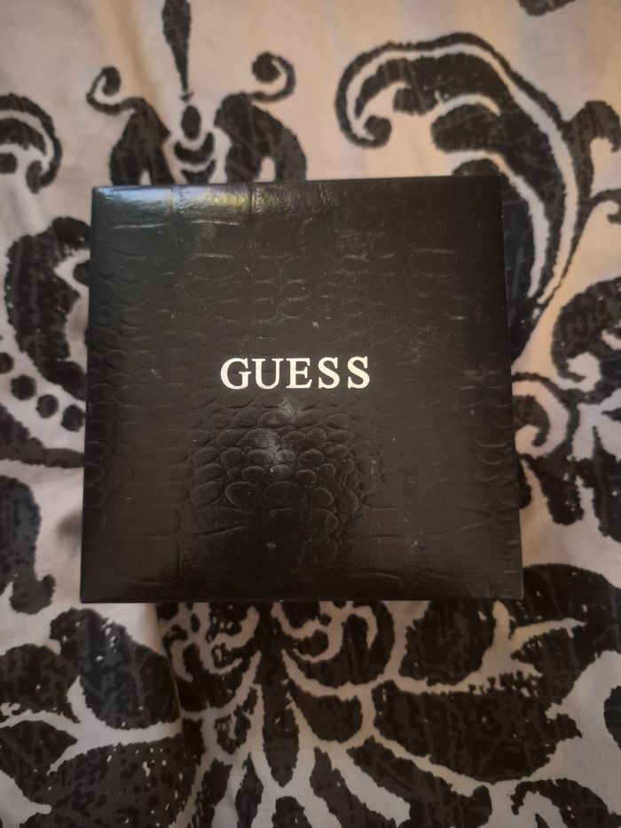 Montre femme guess - photo numéro 5