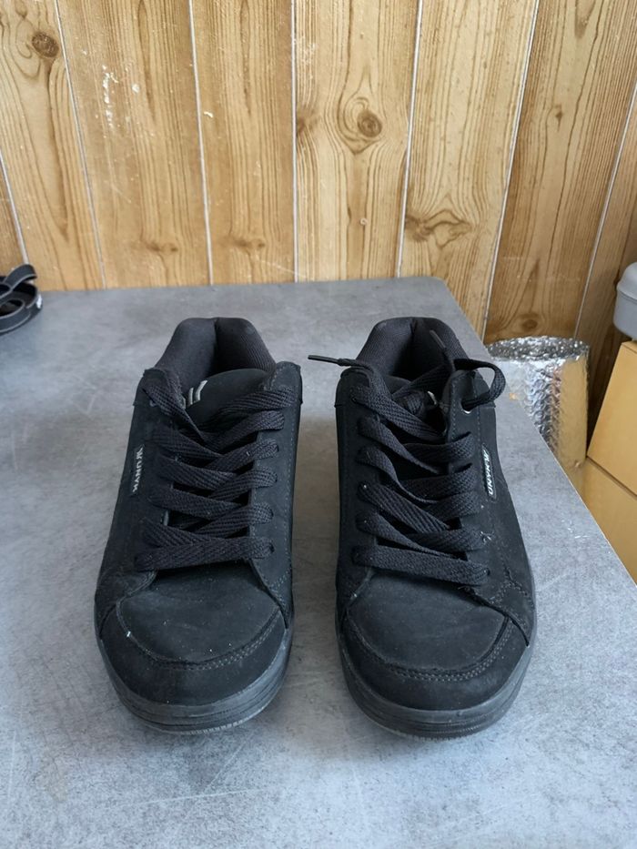 Baskets taille  36 - photo numéro 4