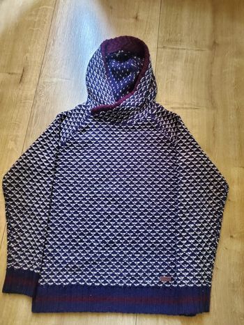Pull Nukutavake 8 ans