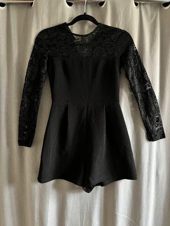 Combi short manches en dentelle taille Xs