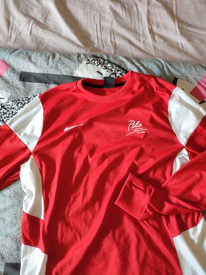 Sweat Nike rouge et blanc L - photo numéro 2
