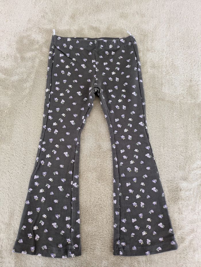 Legging Flare Fleuri C&A