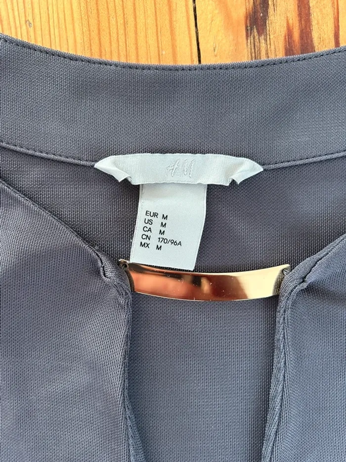 T short habillé - photo numéro 2