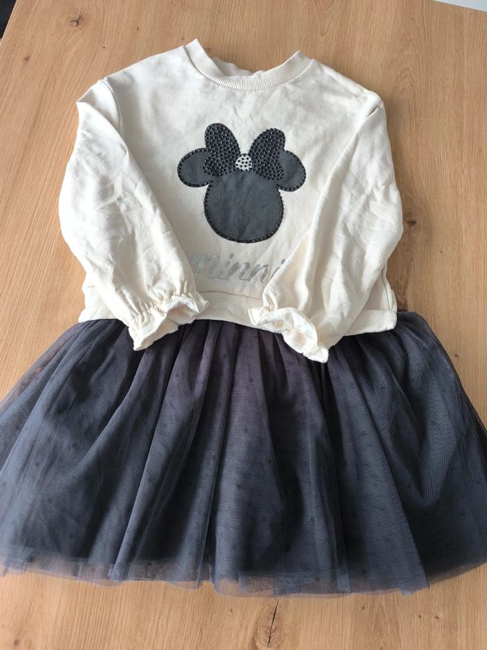 Robe Minnie , fille , taille 4/5 ans , excellent état - photo numéro 1