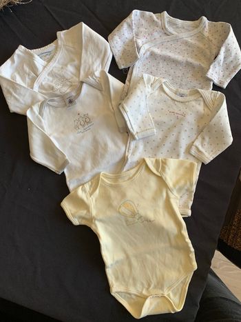 Lot 5 bodies 3 mois Les doudous