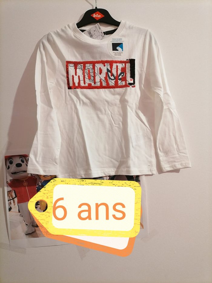 Pull léger Marvel