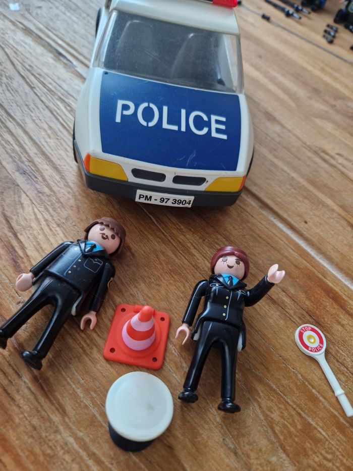 Playmobil voiture police - photo numéro 2