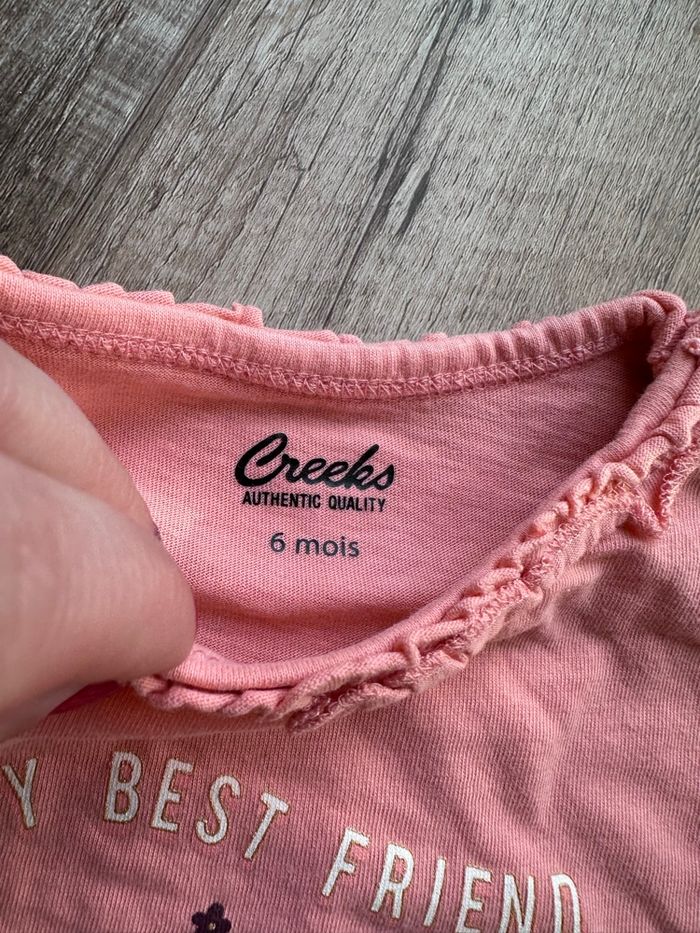 - Tee shirt Creeks - 6 mois - Très bon état - photo numéro 2