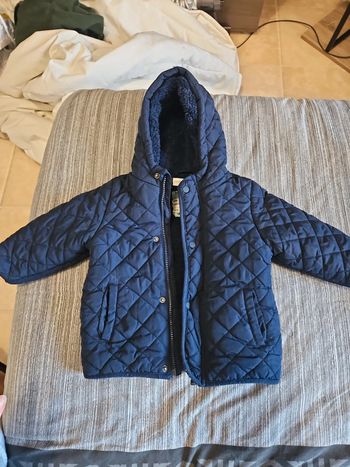 Veste à capuche effet matelassé doublure sherpa mixte