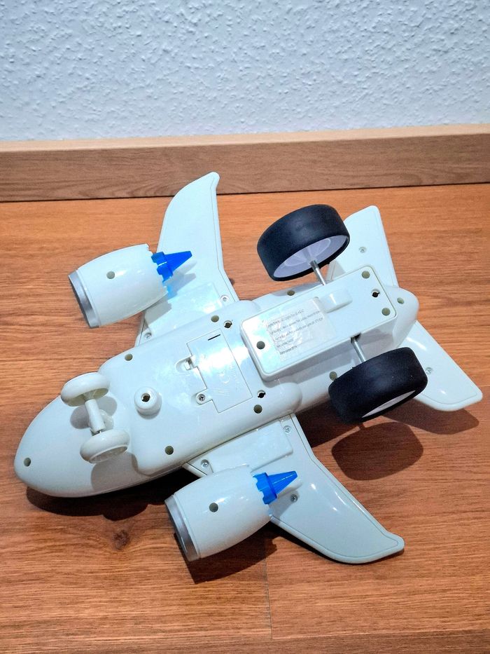 Avion Super Wheelz sons & lumières - photo numéro 6