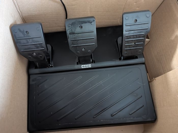 Volant Xbox séries Hori DLX en carton - photo numéro 3