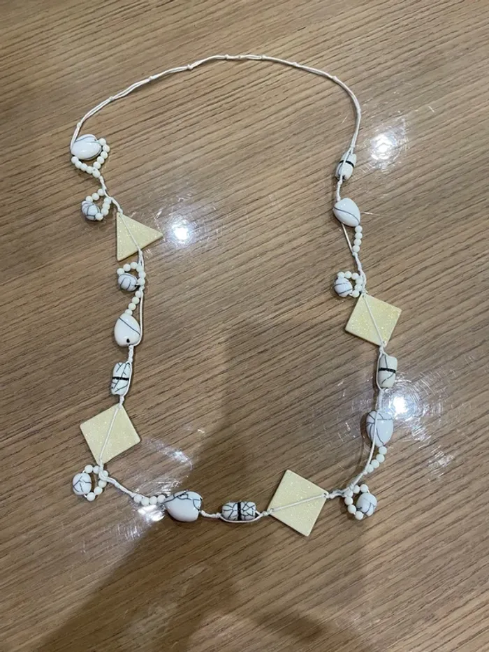 Collier