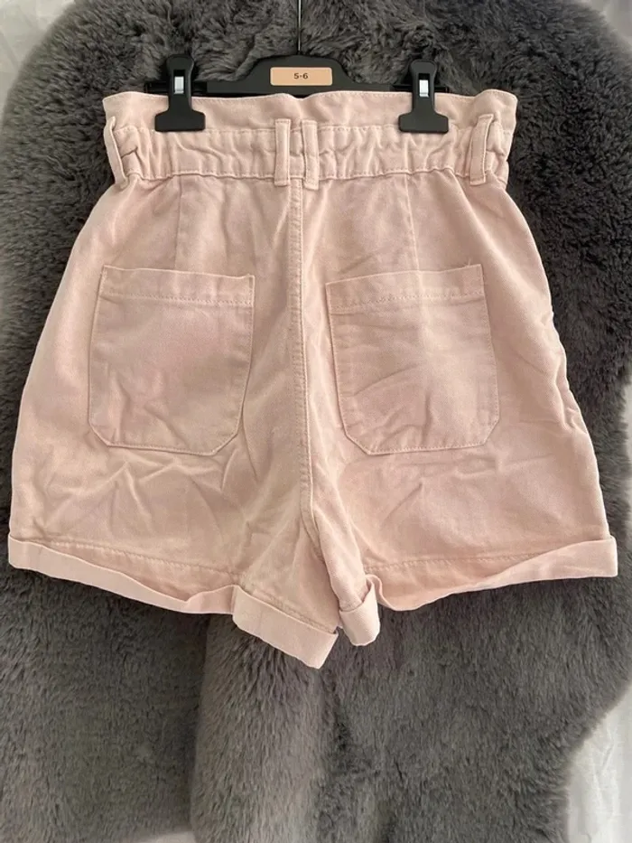 short Zara rose taille S - photo numéro 3