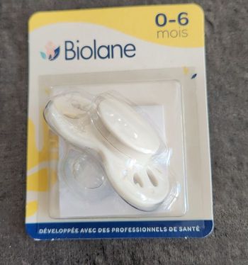 Tétine biolane
