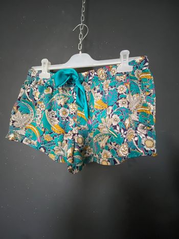 Short de nuit vert satiné