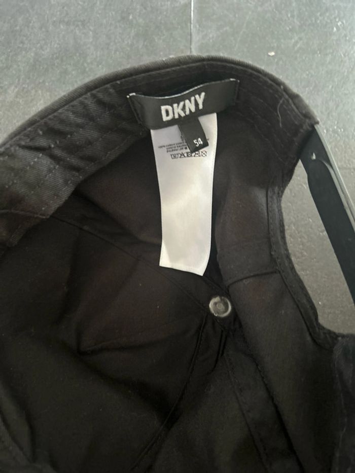 DKNY casquette garçon ou mixte - photo numéro 2