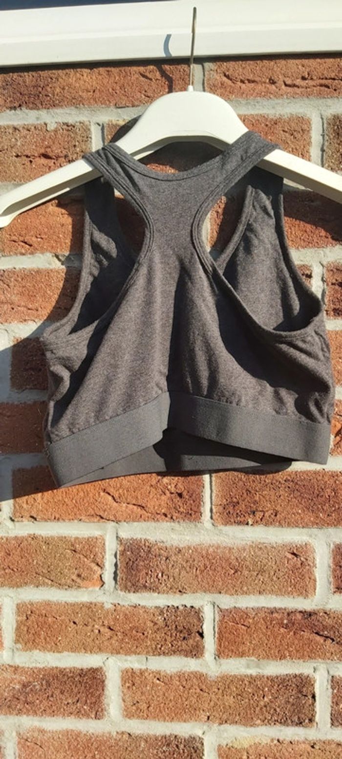 Top de sport gris avec ecriture métal usa pro - photo numéro 6