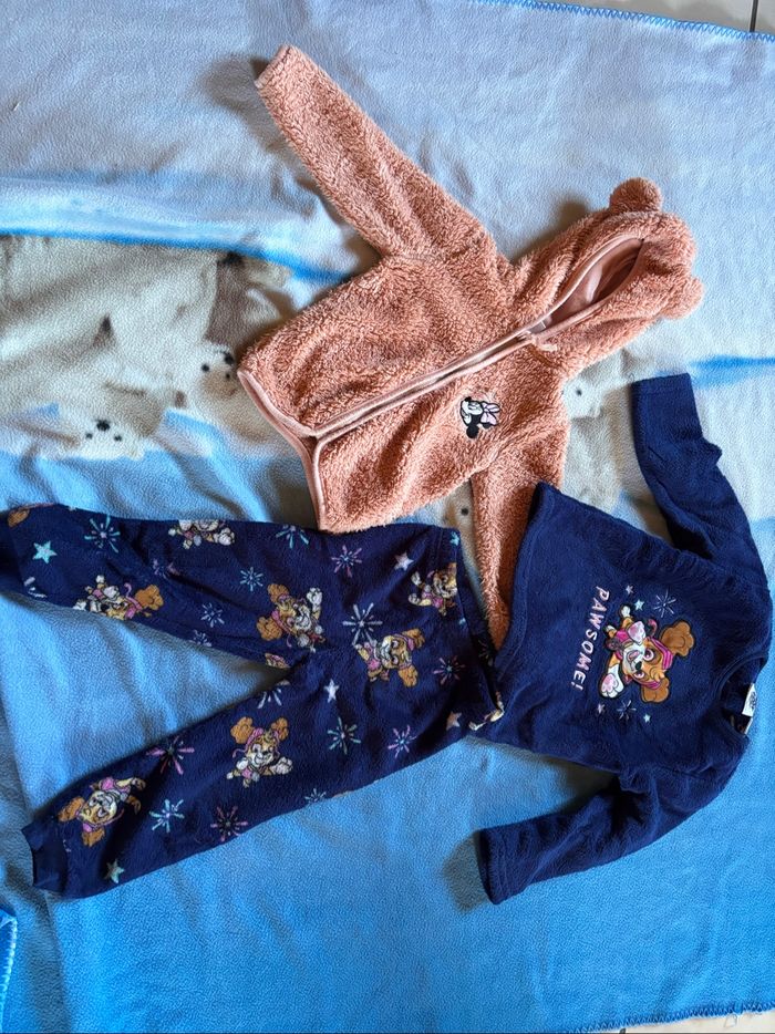 Pyjama et veste chauds