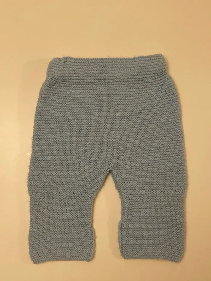 Très beau pantalon fait main mixte 6-12 mois - photo numéro 3