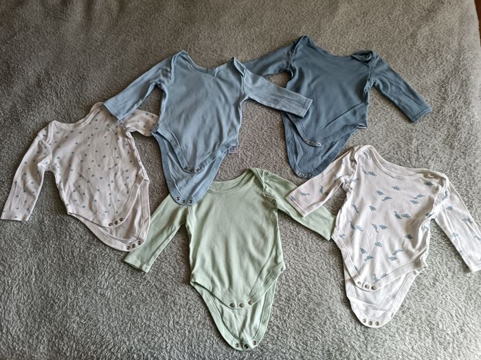 Lot de 5 bodies - photo numéro 2