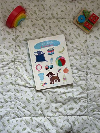 livre ma journée à toucher éditions auzou